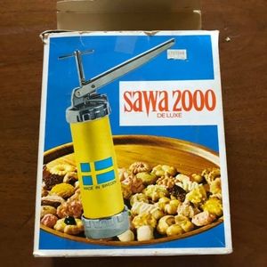 Vintage Sawa 200 De Luxe Cookie Press